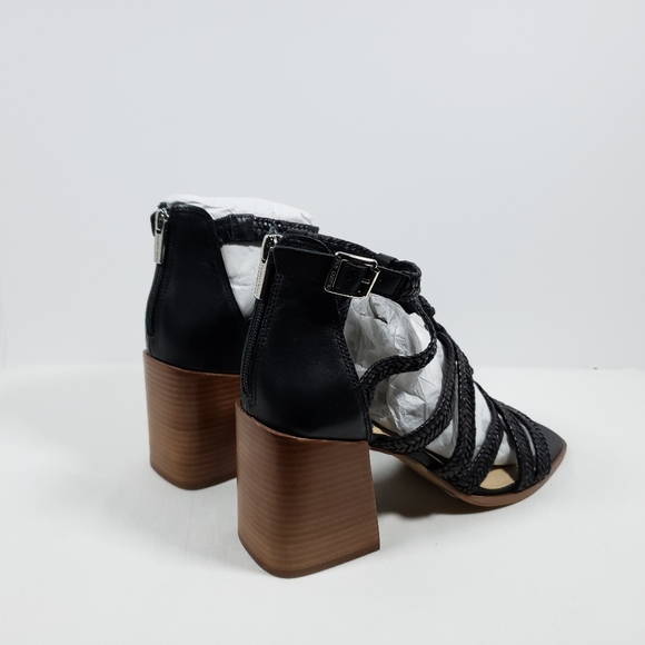 Vince Camuto Nissena Block Heel Sandal - Black 10M - Picture 2 of 4